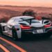 O futuro dos supercarros elétricos: desempenho extremo sem gasolina